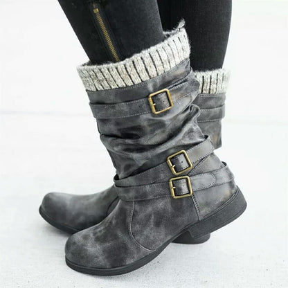 Winter new products low heel 40-43 women's boots featuring stylish belt buckles and cozy knit cuffs.
